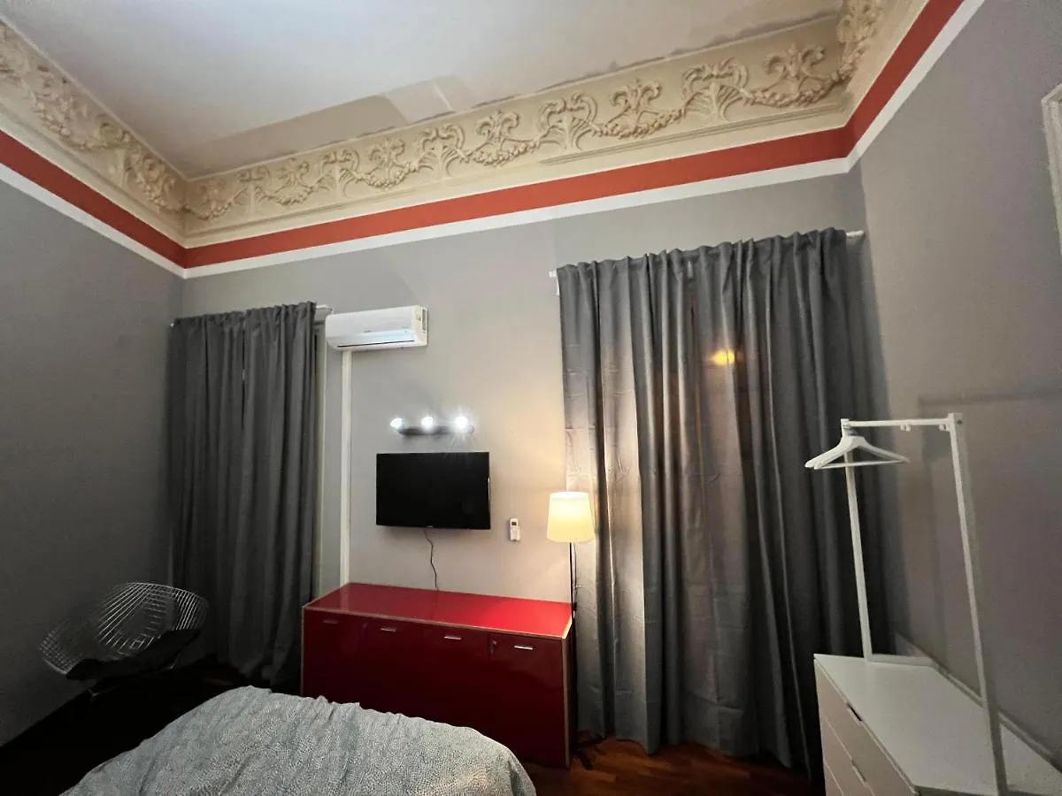 38,Velasquez Palermo Appartamento